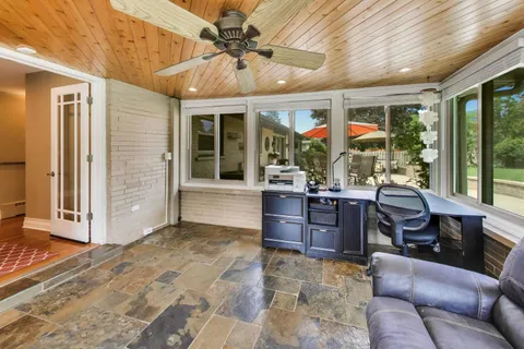 $700,000 | 16 South Wildwood Drive, Prospect Heights, IL 60070