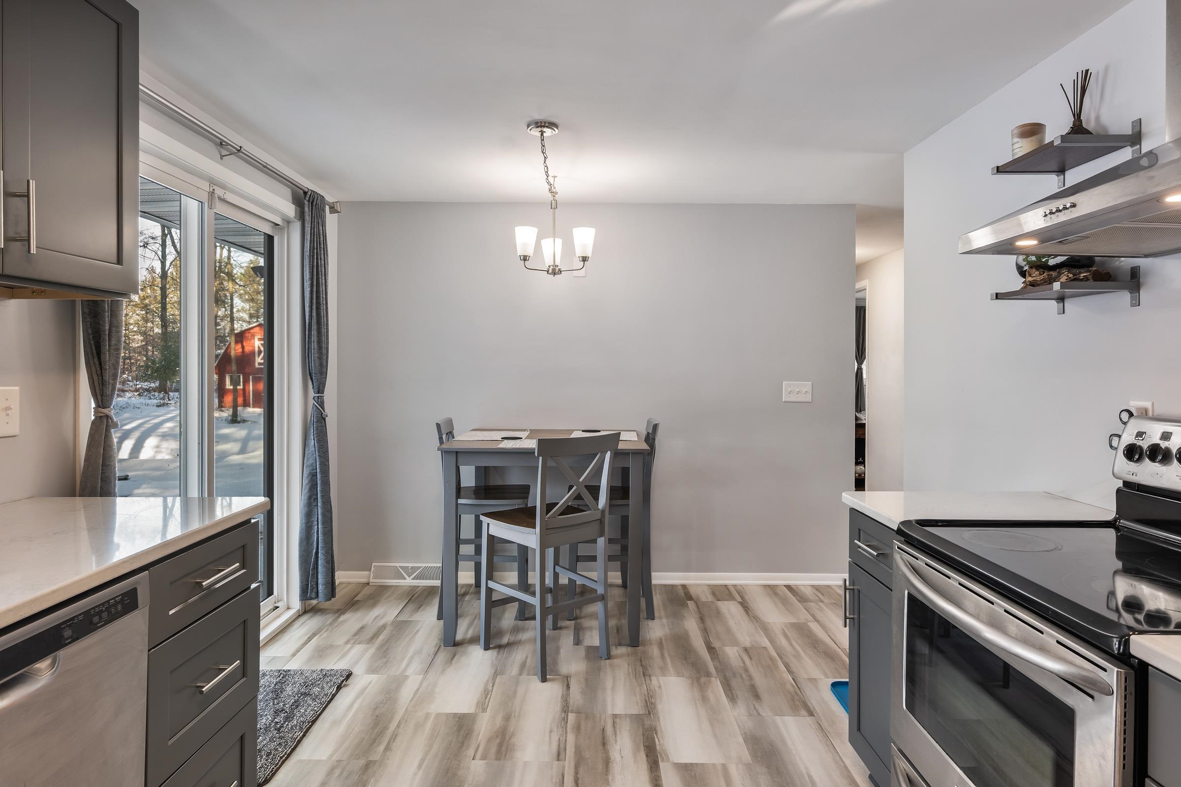 4109 Bell Bridge Road Oconto, WI 54153 - Photo 15 of 52