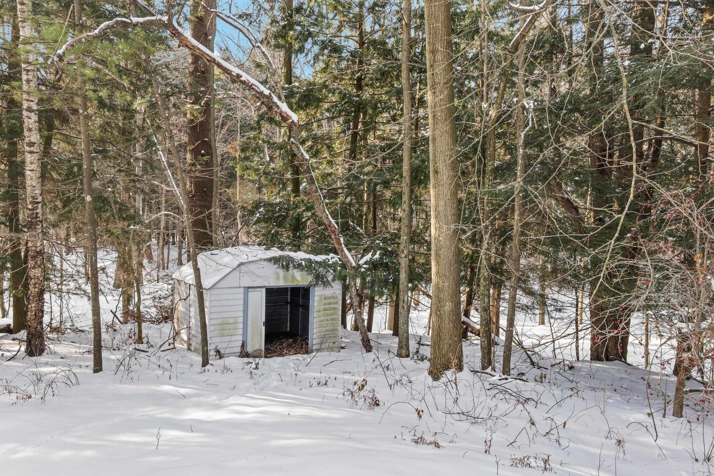 4109 Bell Bridge Road Oconto, WI 54153 - Photo 38 of 52