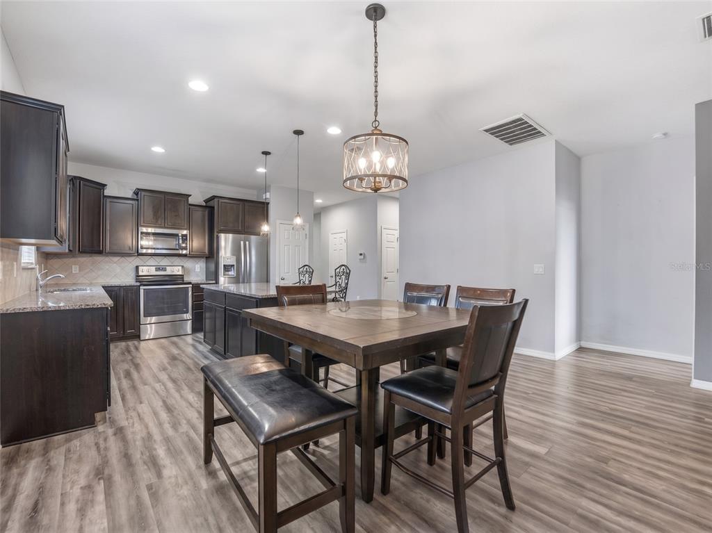16357 Treasure Point Drive Wimauma, FL 33598 - Photo 11 of 46