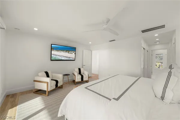 $4,900,000 | 19 Beach Homes, Captiva, FL 33924