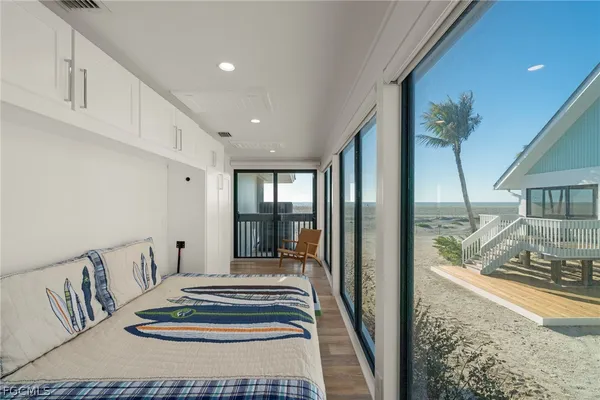 $4,900,000 | 19 Beach Homes, Captiva, FL 33924