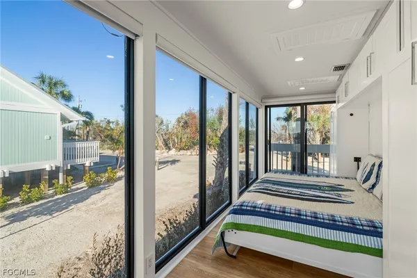 $4,900,000 | 19 Beach Homes, Captiva, FL 33924