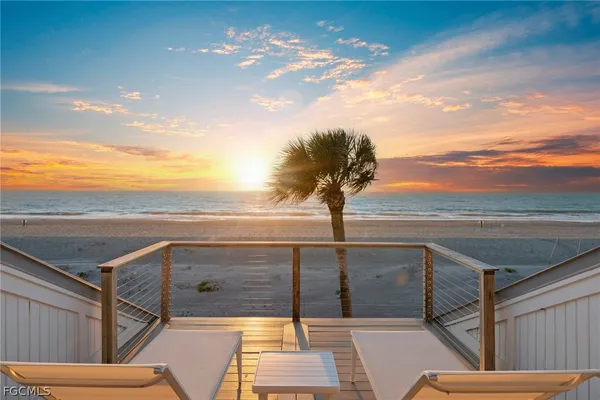 $4,900,000 | 19 Beach Homes, Captiva, FL 33924