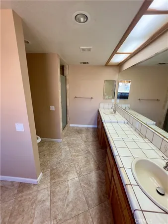 $2,835 | 12930 Golf Course Drive, Victorville, CA 92395