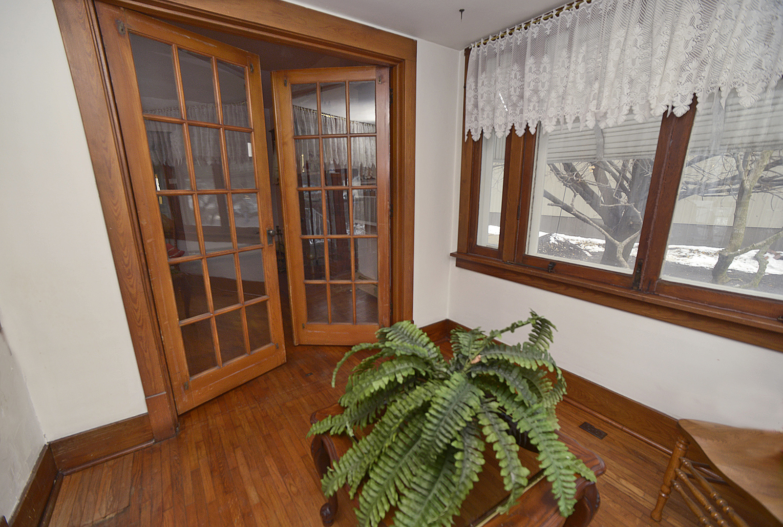 221 East Grove Street Utica, IL 61373 - Photo 10 of 27 a view of front door