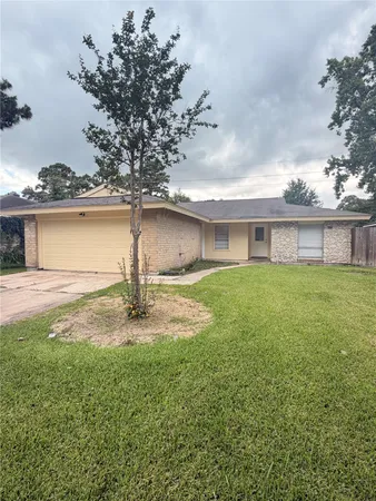 $1,800 | 4527 Fitzwater Drive, Spring, TX 77373