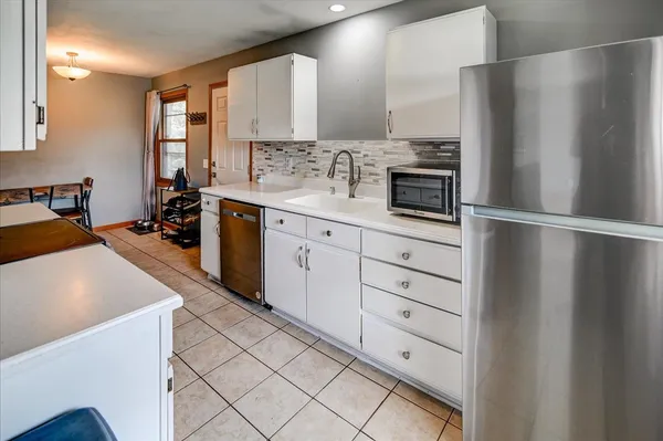 $399,900 | 328 North Rutland Avenue, Brooklyn, WI 53521