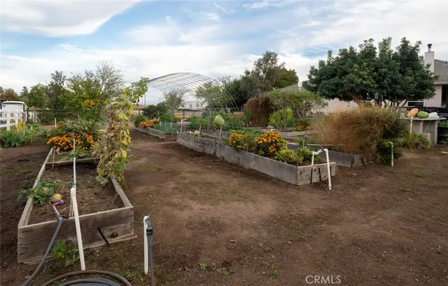 $899,999 | 37143 Ave 16, Madera, CA 93636