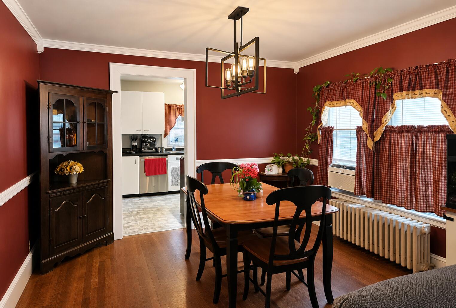 41 Western Avenue Fairfield, ME 04937 - Photo 5 of 35 Dining Room