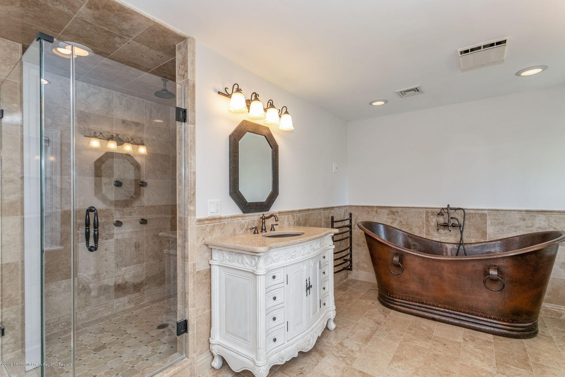 236 Sunnyside Road Lincroft, NJ 07738 - Photo 25 of 43 44