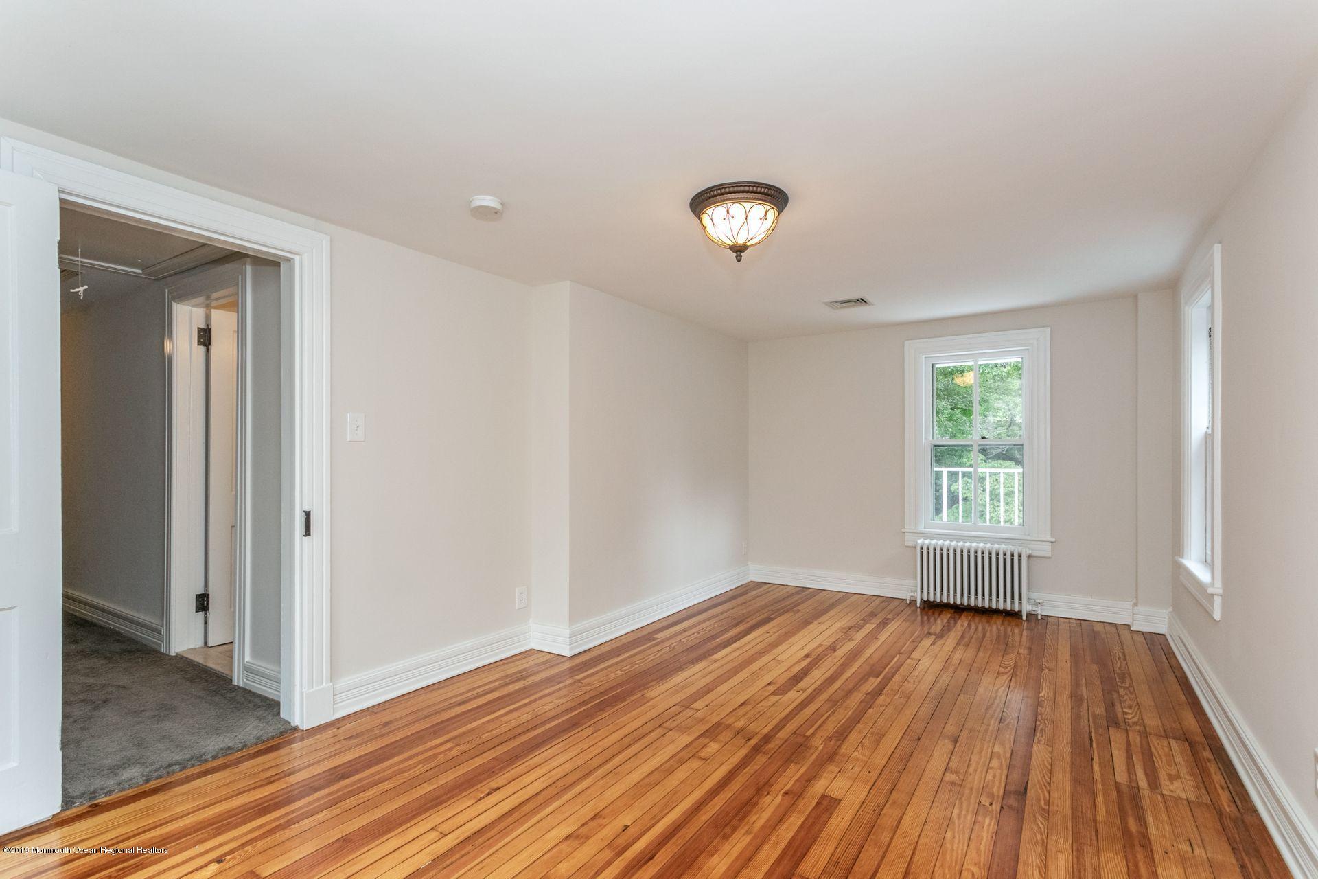 236 Sunnyside Road Lincroft, NJ 07738 - Photo 36 of 43 38