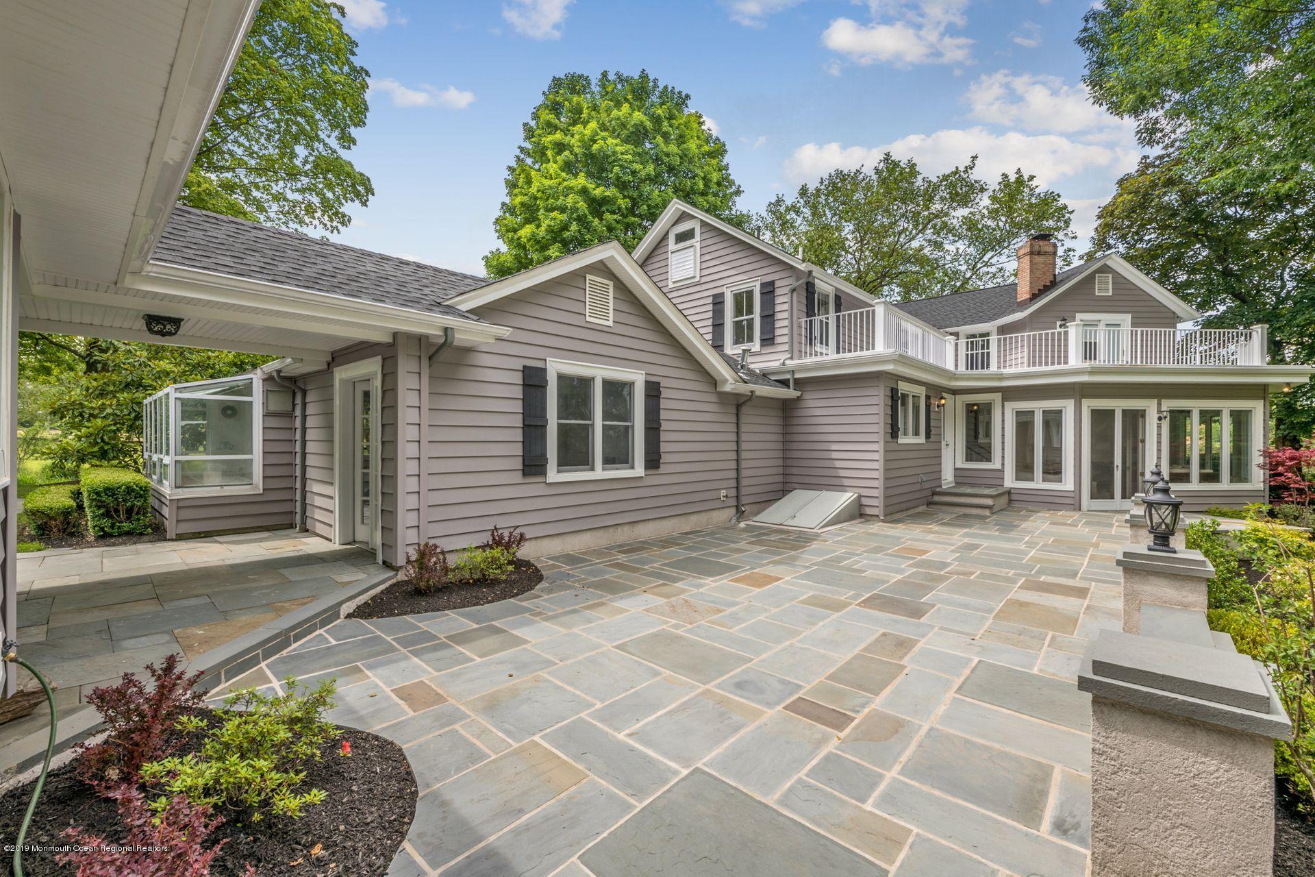 236 Sunnyside Road Lincroft, NJ 07738 - Photo 39 of 43 26