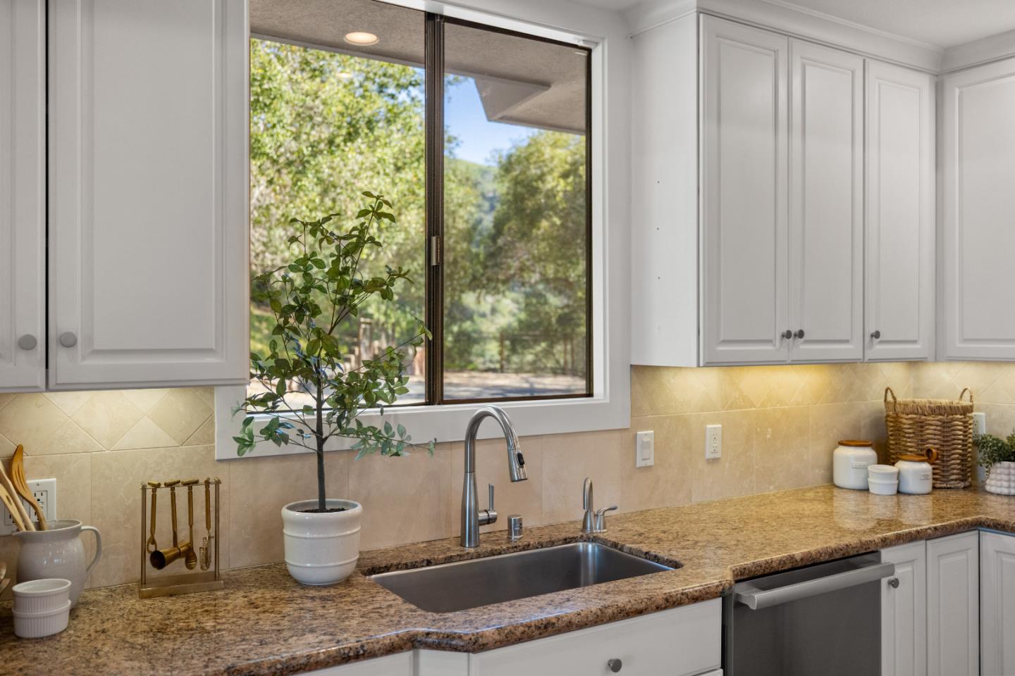 13370 Middle Canyon Road Carmel Valley, CA 93924 - Photo 11 of 63