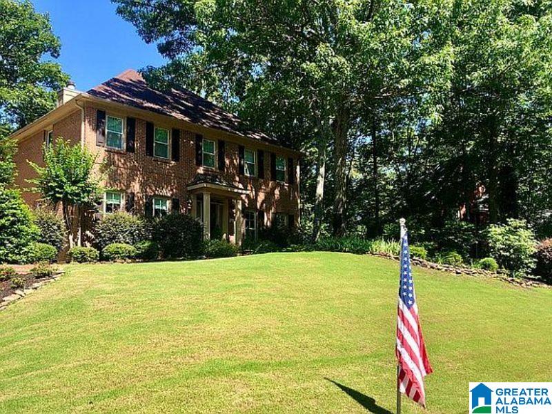 1412 Eden Ridge Circle Birmingham, AL 35244 - Photo 2 of 37