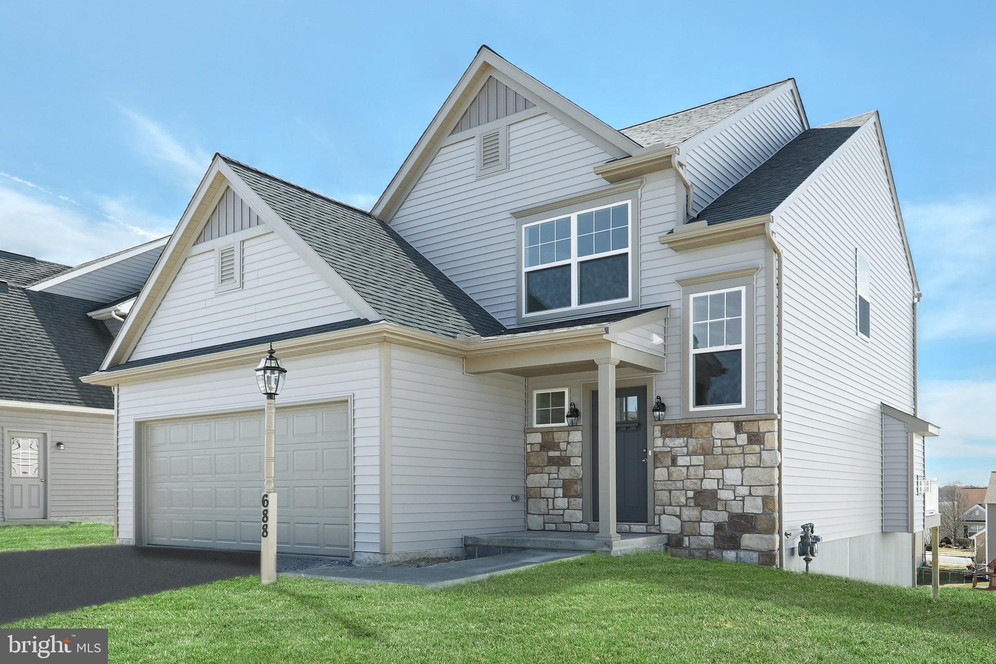 688 Hamaker Road Manheim, PA 17545 - Photo 2 of 38