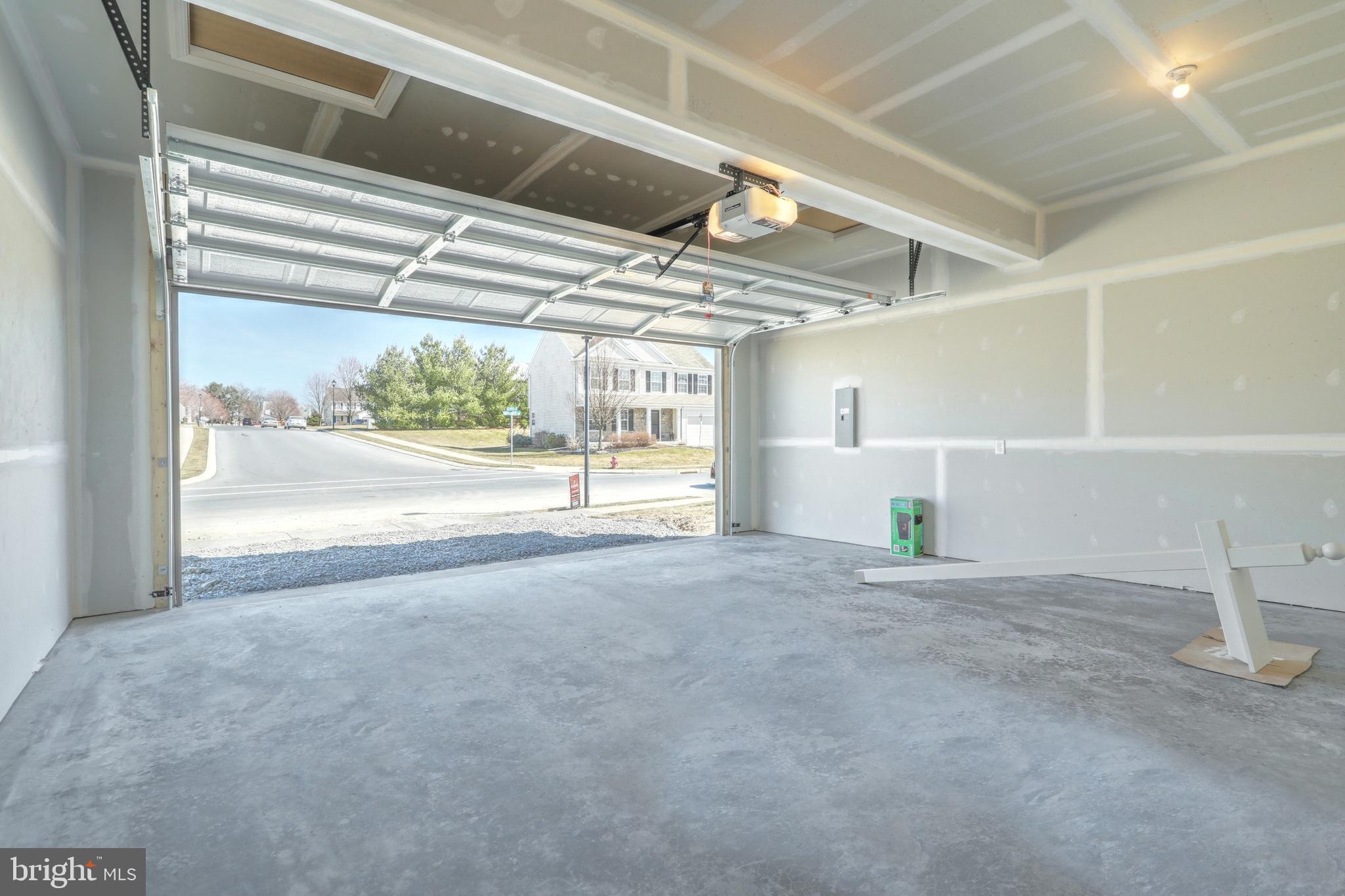 688 Hamaker Road Manheim, PA 17545 - Photo 35 of 38