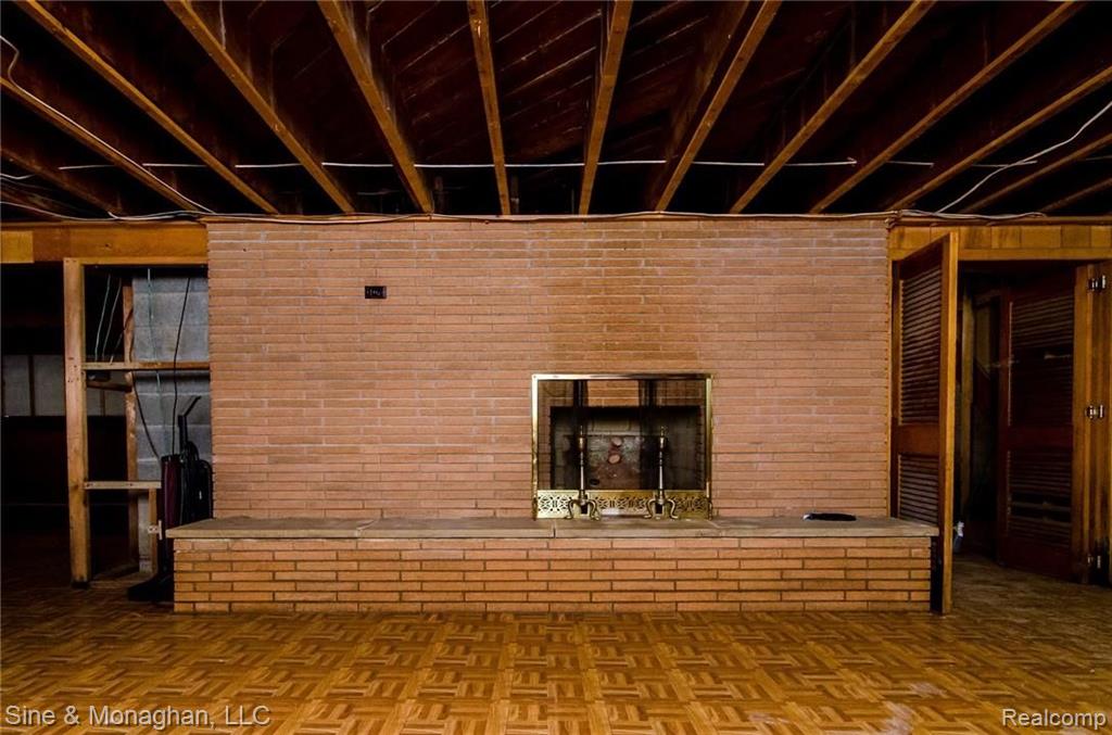 2909 East Wattles Road Troy, MI 48085 - Photo 17 of 28