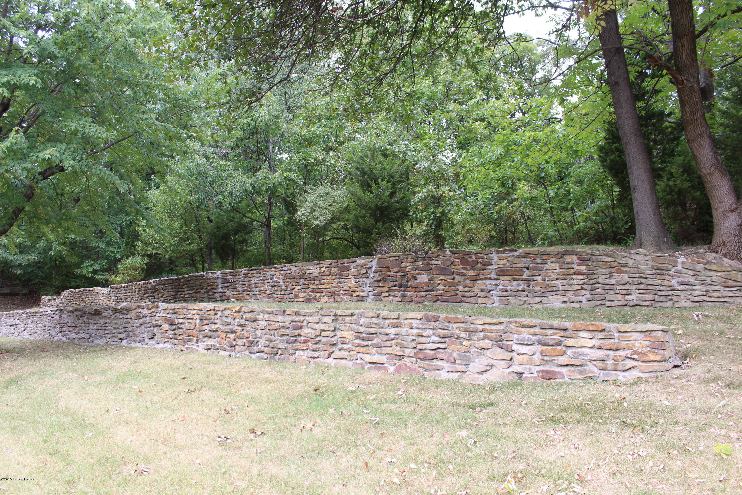 501 Hill Ridge Road Louisville, KY 40214 - Photo 44 of 46 Private Backyard