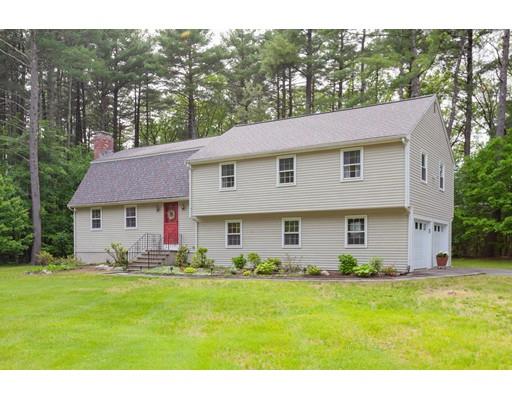 59 Rambling Road Sudbury, MA 01776 - Photo 2 of 24 a front view of a house with garden