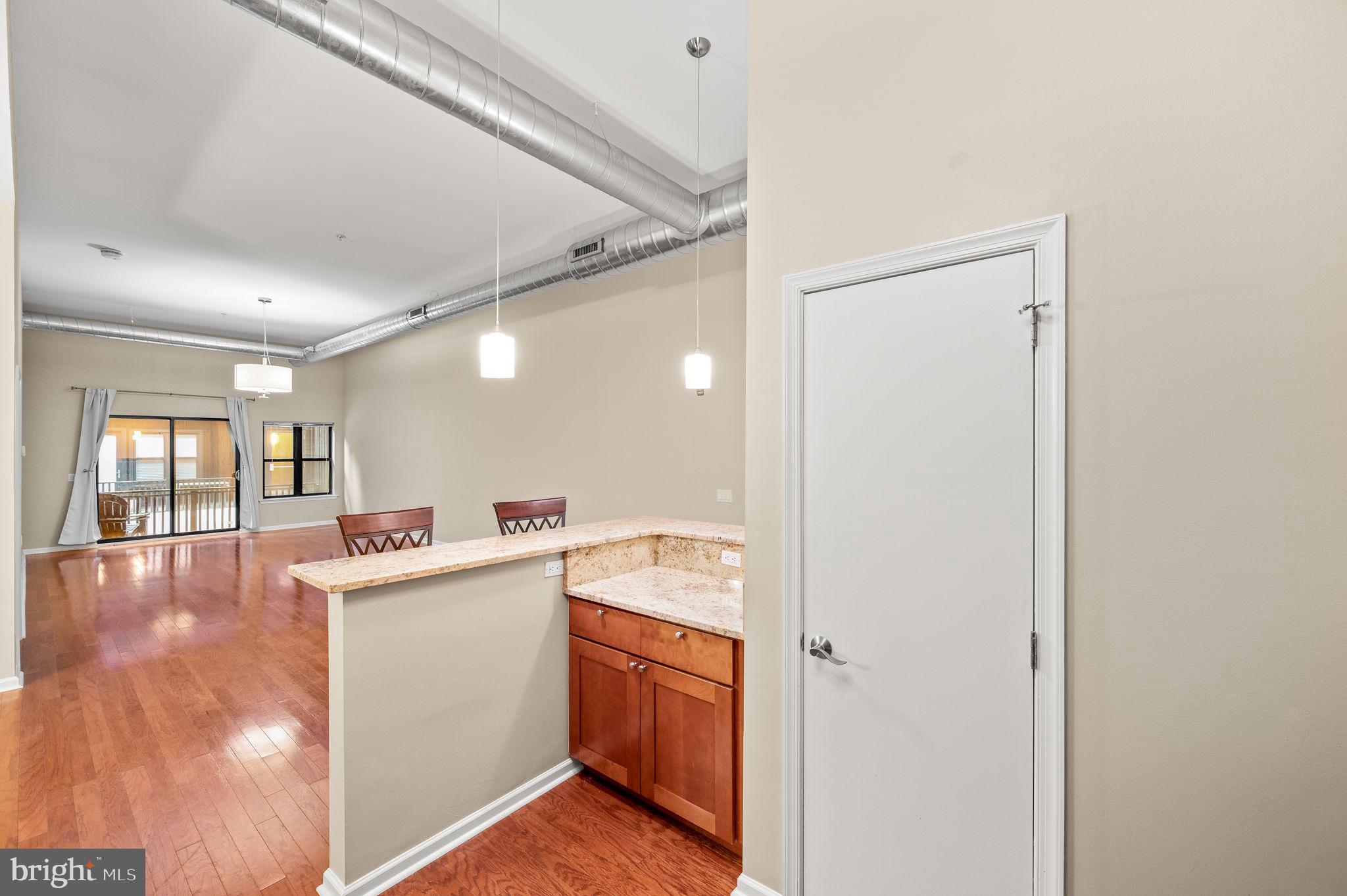 926 North 3rd Street, Unit 2D Philadelphia, PA 19123 - Photo 6 of 20