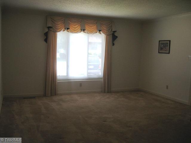 175 Old Mill Road, Unit C High Point, NC 27265 - Photo 2 of 16 Living Room.