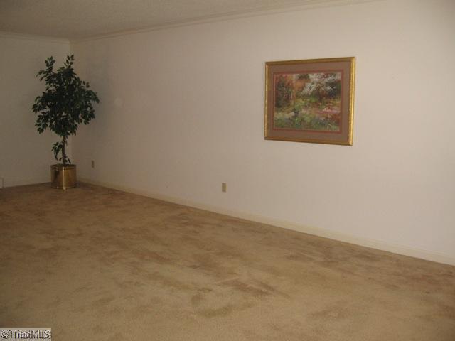 175 Old Mill Road, Unit C High Point, NC 27265 - Photo 4 of 16 Dining Room.