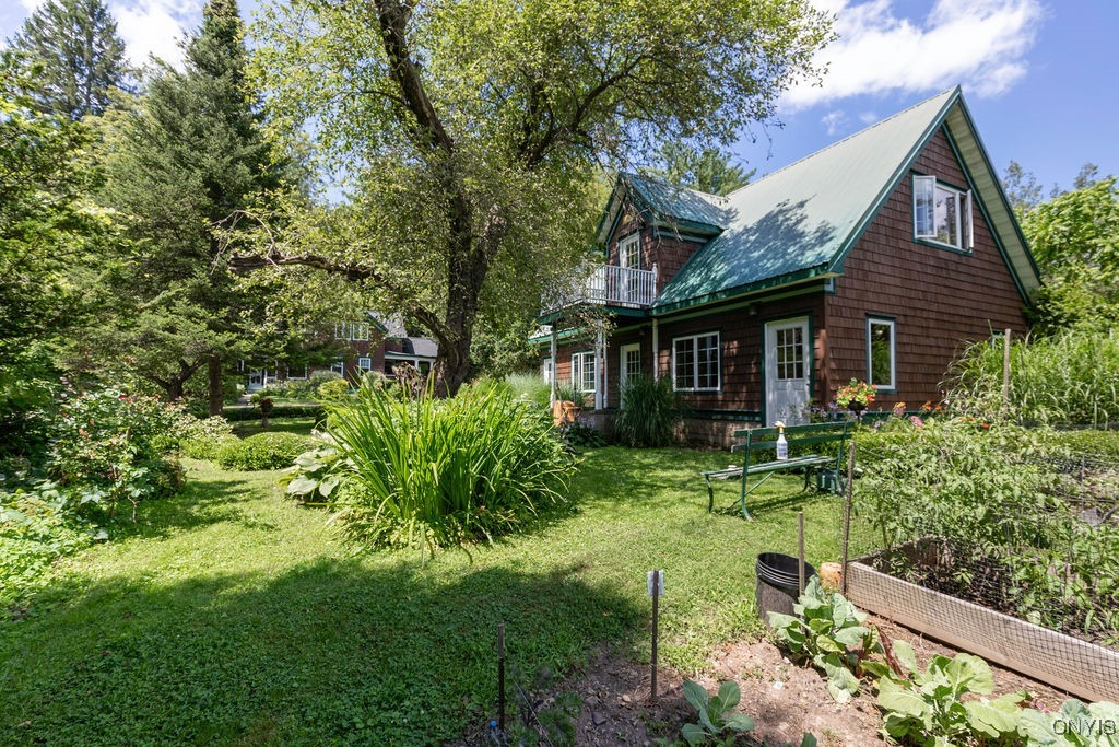 1739 Cardner Road Fabius, NY 13122 - Photo 48 of 50 Side view of garage (and that Juliet balcony) and