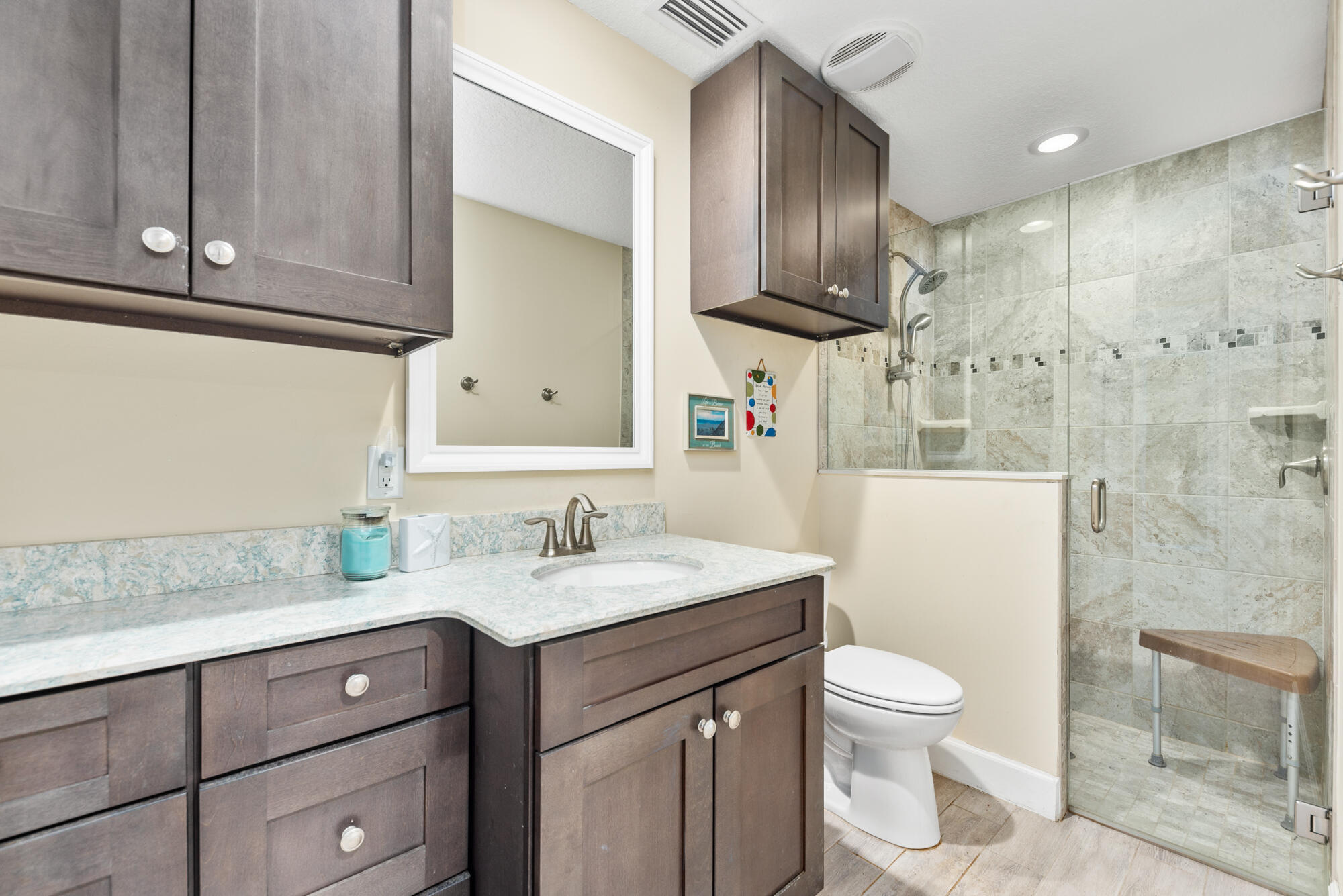 11900 West Midway Road Fort Pierce, FL 34945 - Photo 34 of 48 Guest House Bath