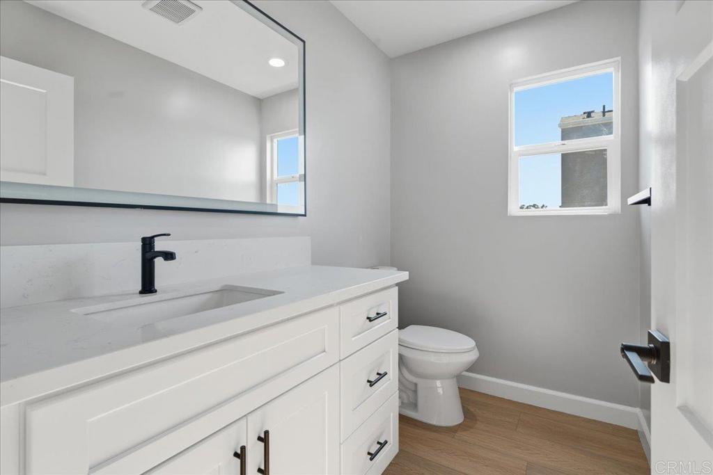 1835 Rios Avenue Chula Vista, CA 91911 - Photo 7 of 41