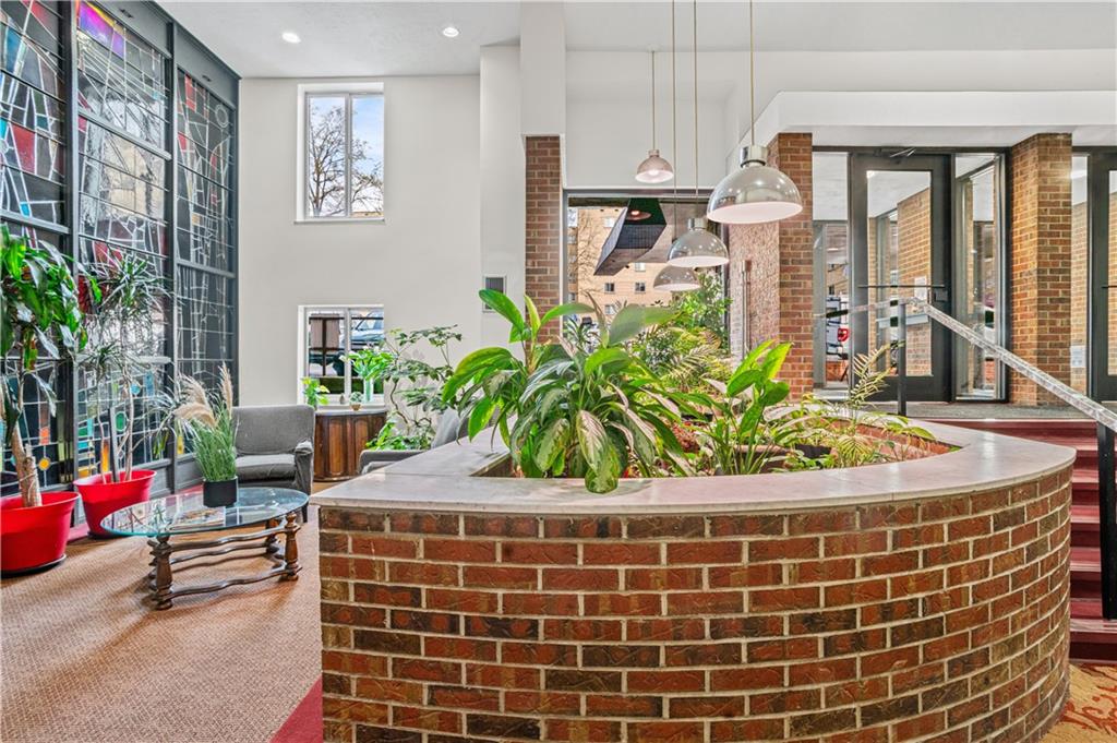 5 Bayard Road, Unit 207 Pittsburgh, PA 15213 - Photo 26 of 43