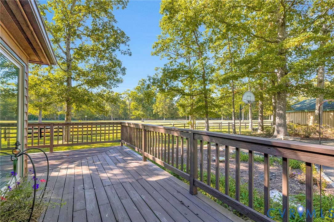 11516 Doswell Road Doswell, VA 23047 - Photo 29 of 50 a view of balcony with wooden floor and fence