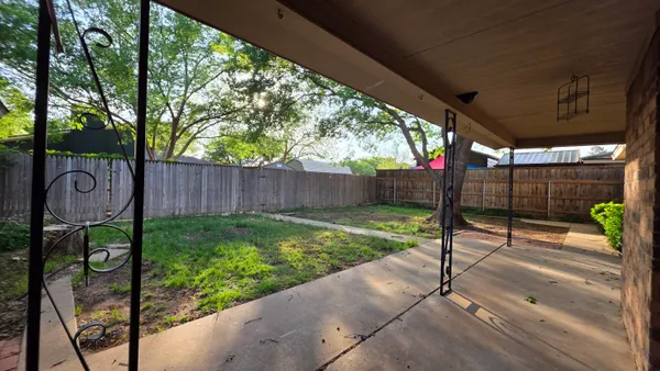 $1,900 | 8604 Jordan Drive, Lubbock, TX 79423