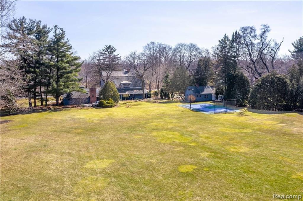 32905 Bingham Road Franklin, MI 48025 - Photo 40 of 41