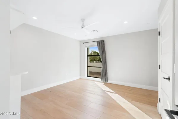 $25,000 | 3842 East San Miguel Avenue, Paradise Valley, AZ 85253