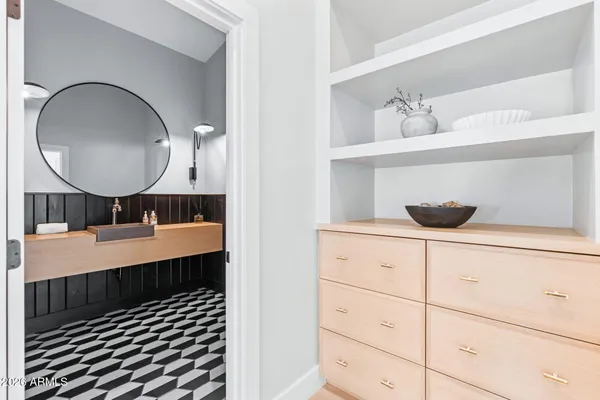 $25,000 | 3842 East San Miguel Avenue, Paradise Valley, AZ 85253