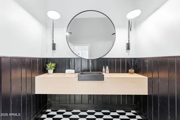 $25,000 | 3842 East San Miguel Avenue, Paradise Valley, AZ 85253