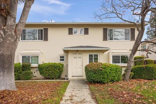 $2,500,000 | 2735 Byron Street, Palo Alto, CA 94306