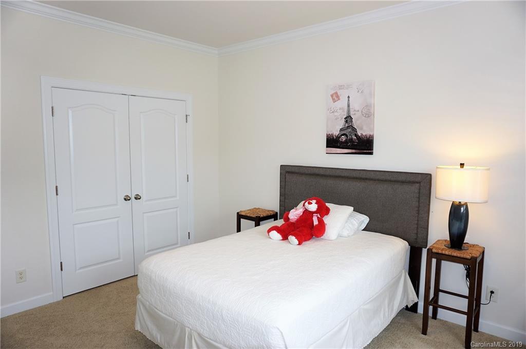 11517 Ashbourne Hall Road Charlotte, NC 28277 - Photo 40 of 47 Gallery Image 40