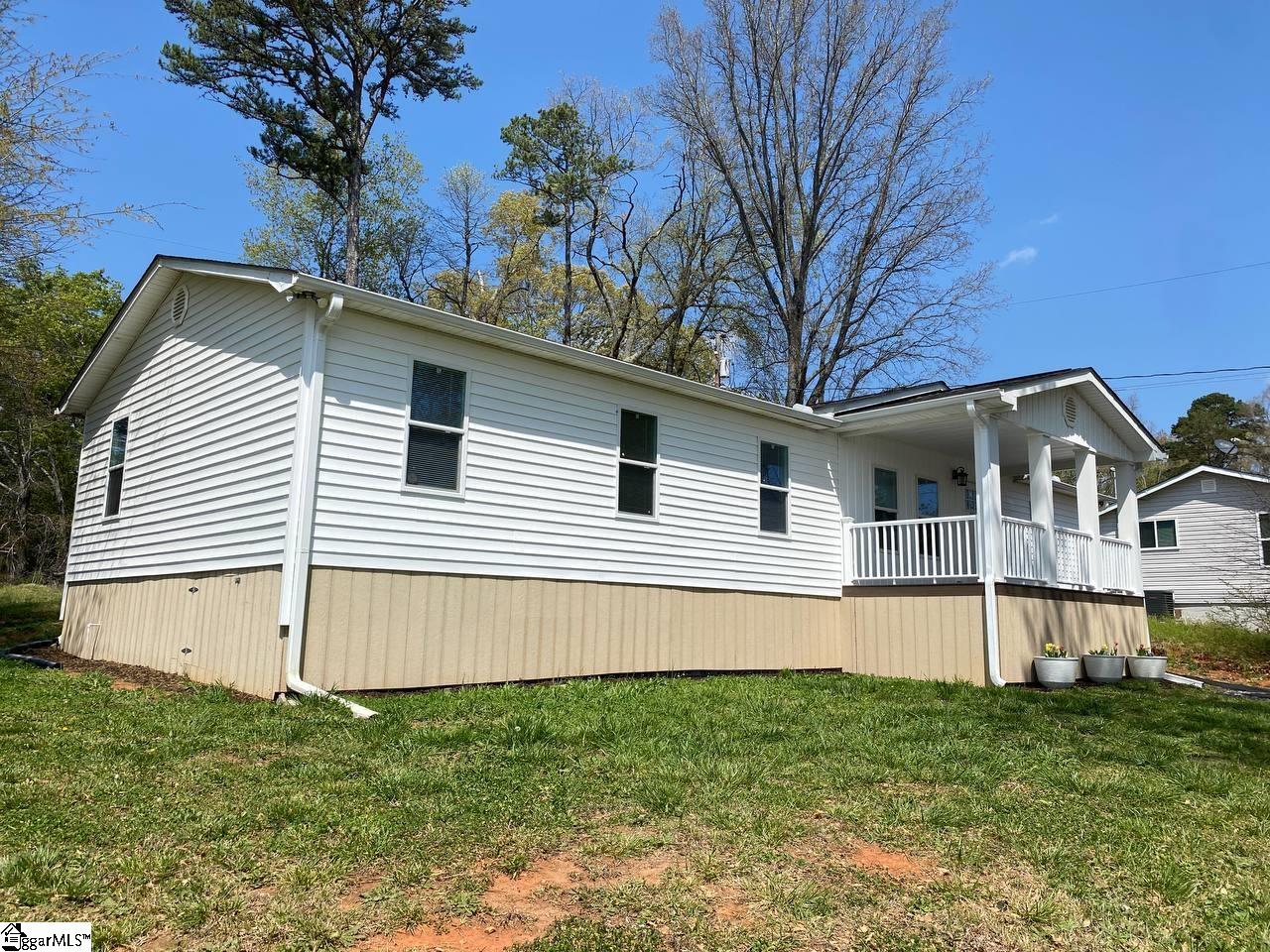 521 Park Street Inman, SC 29349 - Photo 4 of 33