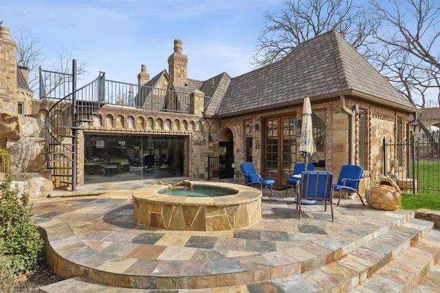 $6,895,000 | 1161 La Mirada Court, Southlake, TX 76092