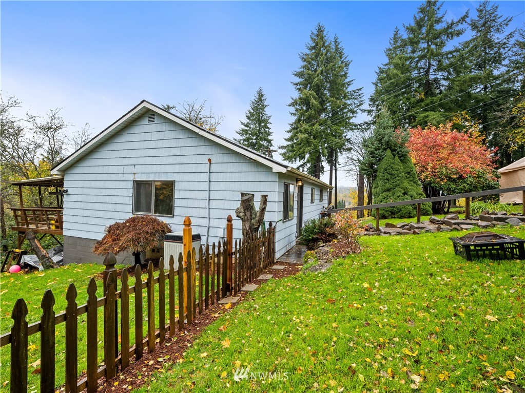 195 Rocky Point Road Kelso, WA 98626 - Photo 2 of 35 Gallery Image 2