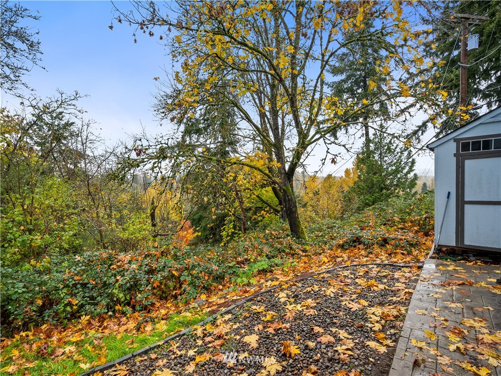 195 Rocky Point Road Kelso, WA 98626 - Photo 31 of 35 Gallery Image 31