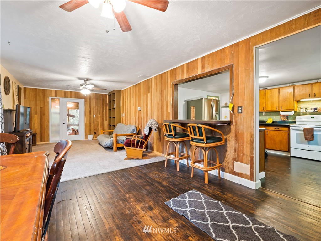 195 Rocky Point Road Kelso, WA 98626 - Photo 7 of 35 Gallery Image 7