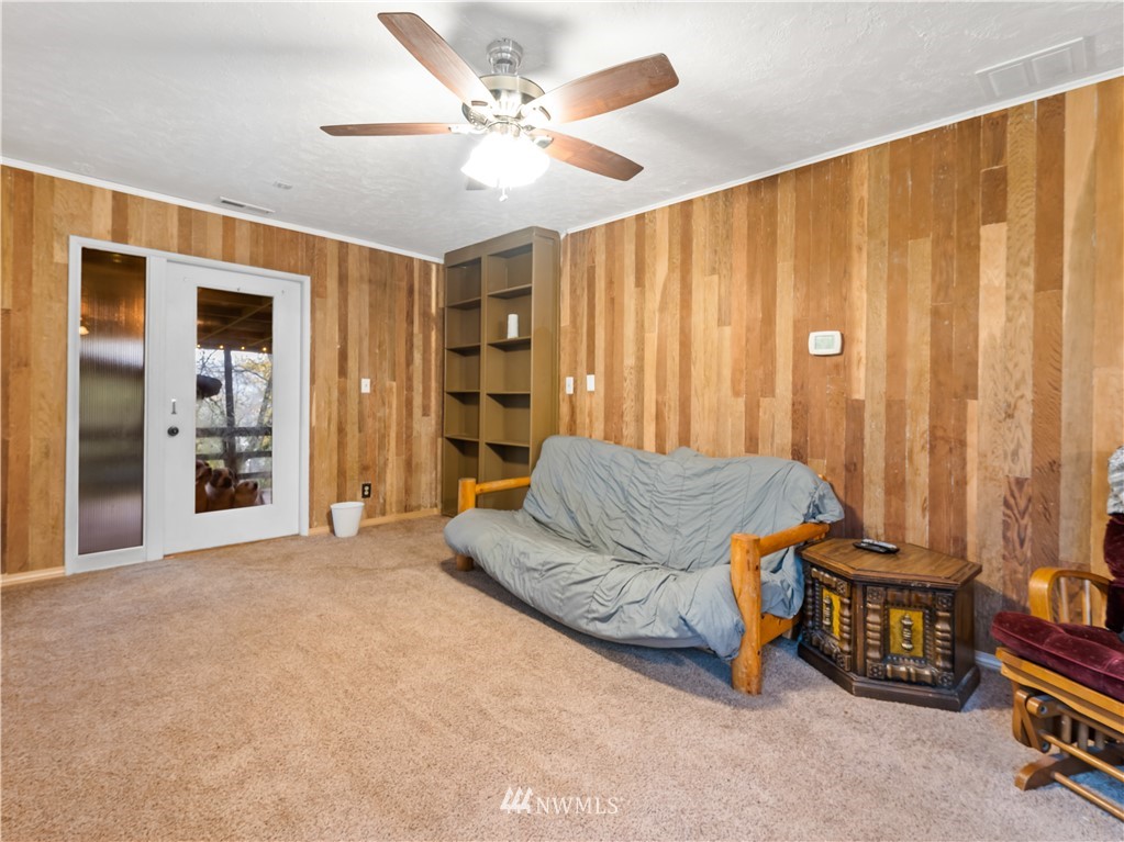 195 Rocky Point Road Kelso, WA 98626 - Photo 10 of 35 Gallery Image 10