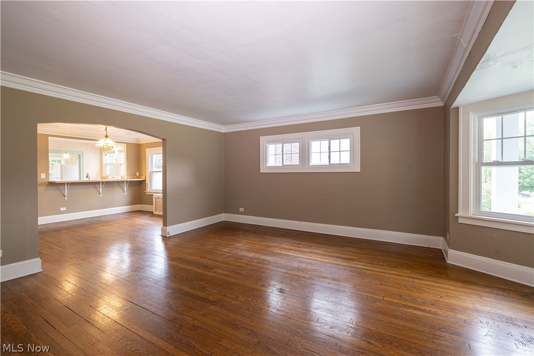 2296 South Overlook Road Cleveland, OH 44106 - Photo 7 of 35 Gallery Image 7