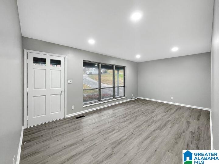 259 Porter Crest Road Graysville, AL 35073 - Photo 3 of 15