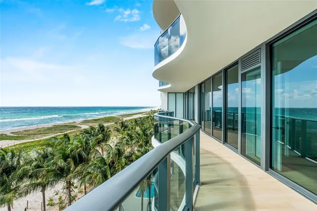 $2,575,000 | 900 North Ocean Boulevard, Unit 505, Pompano Beach, FL 33062