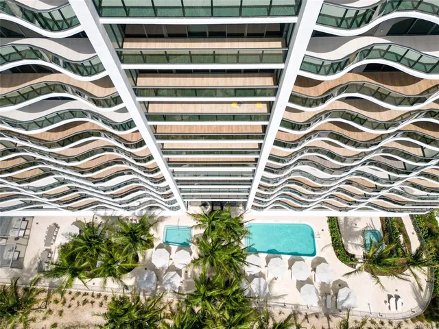 $2,575,000 | 900 North Ocean Boulevard, Unit 505, Pompano Beach, FL 33062