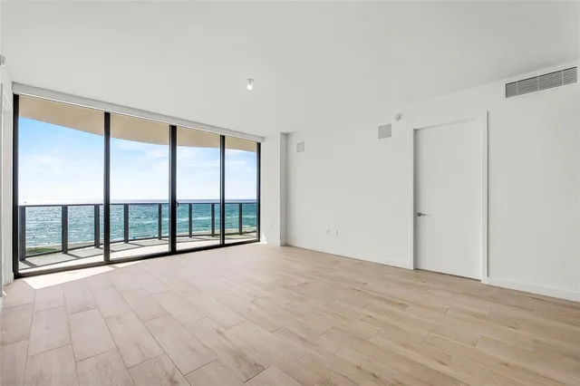 $2,575,000 | 900 North Ocean Boulevard, Unit 505, Pompano Beach, FL 33062